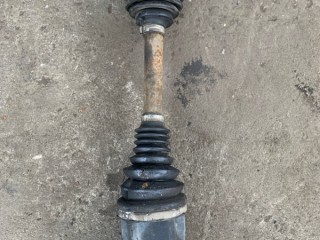 Полуось передняя левая (приводной вал, ШРУС) Land Rover Range Rover Evoque I 2011-2015, АКПП, LR048489
