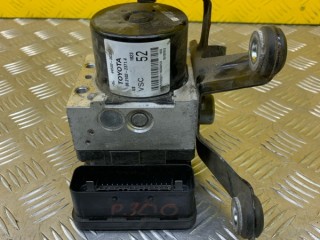 Блок ABS Toyota Sequoia II - Внедорожник 2007-2017, 440500C442