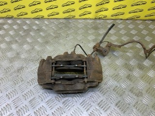 Суппорт передний правый, ориг. номер 477300K350, Toyota Hilux Пикап 2015-2020