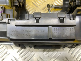 Дефлектор обдува салона, ориг. номер 55670KK050, Toyota Hilux Пикап 2015-2020