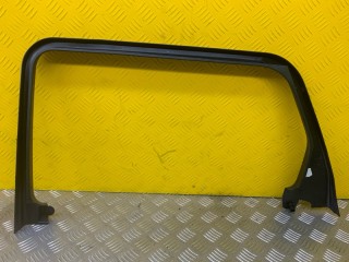 Накладка двери задней левой Land Rover Range Rover Evoque I 2011-2015, BJ3225515A