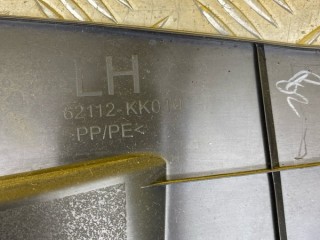 Накладка на порог внутренняя передняя левая, ориг. номер 62112KK010, Toyota Hilux Пикап 2020-2026