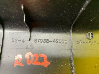 Накладка крышки багажника, ориг. номер 6793842050, Toyota Rav 4 (CA40) 2012-2015