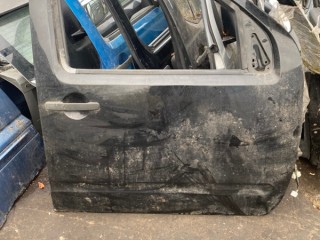 Дверь передняя правая, ориг. номер 80100EB330, Nissan Navara (D40) 2005-2010