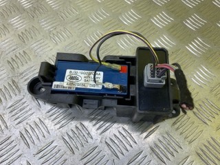 Блок управления аккумулятором (АКБ) Land Rover Range Rover Evoque I 2011-2015, BJ3210C693AC