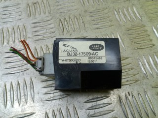 Блок электронный, ориг. номер BJ3217509AC, Land Rover Range Rover Evoque I 2011-2015