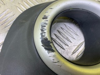 Рамка фары противотуманной левой, ориг. номер 6400B641, Mitsubishi L200 Пикап 2006-2011