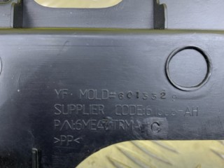 Пластик салона, ориг. номер 6ME47TRMAC, Dodge RAM V Пикап 2019-2026