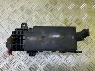Блок предохранителей, ориг. номер MN141330, Mitsubishi L200 Пикап 2006-2011