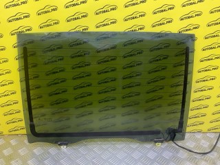 Стекло заднее Mitsubishi L200 Пикап 2006-2011, левый руль, MN146095