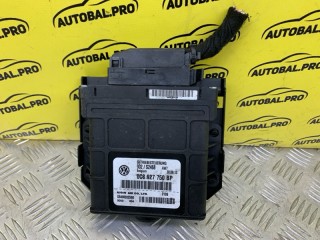 Блок управления АКПП Volkswagen Touareg II Внедорожник 2010-2014, 0C8927750BP
