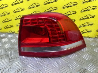 Фонарь задний правый Volkswagen Touareg II Внедорожник 2010-2014, 7P6945208