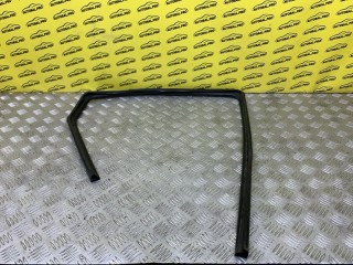 Уплотнитель двери задней правой, 5076872AA, Dodge Journey I