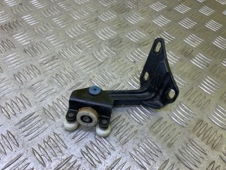 Ролик двери сдвижной Volkswagen Crafter I, 2E1843435