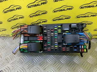 Блок предохранителей Land Rover Range Rover Evoque I Внедорожник 2015-2018, GJ3214F041AB