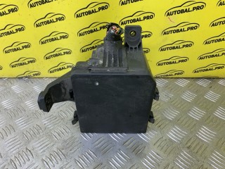 Блок предохранителей под капот Nissan Pathfinder (R51M) Внедорожник 2004-2010, 284B7EB31C