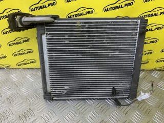 Испаритель кондиционера, ориг. номер 8850112510, Toyota Hilux Пикап 2011-2015