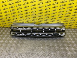 Решетка радиатора Land Rover Range Rover Evoque I Внедорожник 2011-2015, 2.2 л, АКПП, LR053209