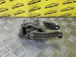 Подушка крепления двигателя Land Rover Range Rover Evoque I Внедорожник 2011-2015, 2.2 л, дизель, LR039527