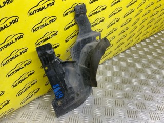 Брызговик Volvo XC60 II 2017-2021, 31699314