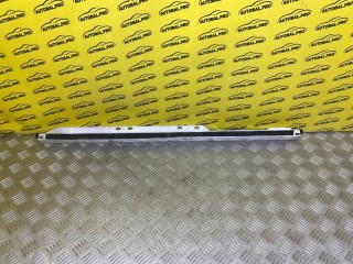 Распорная планка Volvo XC60 II 2017-2021, 31448888