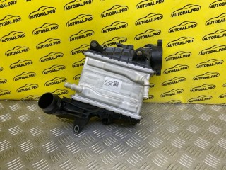 Интеркулер Volvo XC60 II 2017-2021, 2.0 л, АКПП, 8641466
