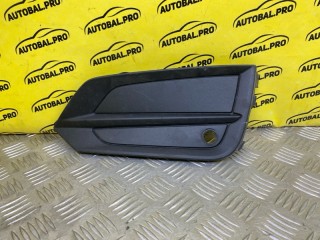 Решетка в бампер передняя правая Volvo XC60 II 2017-2021, 31425188