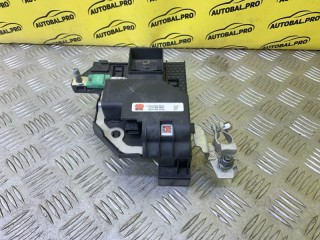 Клемма аккумулятора плюс Mercedes-Benz GLB 200 Внедорожник, A2479063603