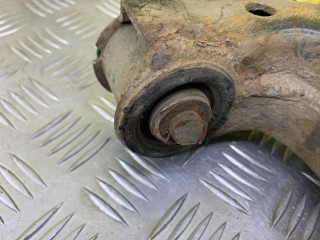 Рычаг передний нижний правый, ориг. номер 2H0407152A, Volkswagen Amarok Пикап 2010-2016