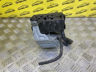 Блок предохранителей, ориг. номер 63564624, Nissan Navara (D40) Пикап 2010-2015