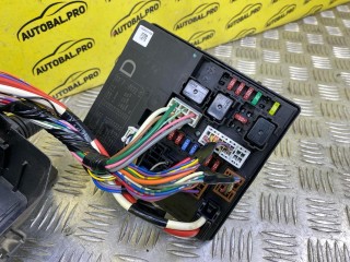 Блок предохранителей, ориг. номер 284B7EB33C, Nissan Navara (D40) Пикап 2010-2015