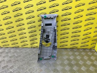 Обшивка стойки центральной левой, ориг. номер 85830D7100TTX, Hyundai Tucson Внедорожник 2018-2021