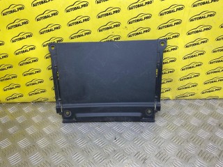 Пластик подкапотный Zeekr 001, 8889389400