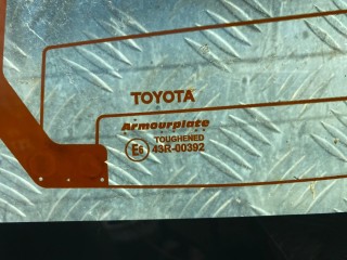Стекло заднее, ориг. номер 648010K160, Toyota Hilux 2015-2020