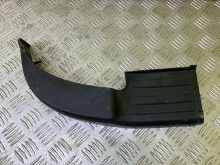 Накладка заднего бампера левая, ориг. номер 521640K040, Toyota Hilux Пикап 2011-2015