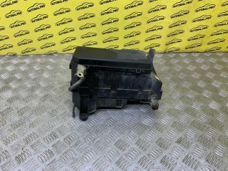 Блок предохранителей под капот Toyota Land Cruiser Prado 150 Внедорожник 2013-2017, 8274160040