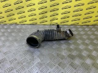 Патрубок воздушного фильтра Nissan Navara (D40) Пикап 2010-2015, 2.5 л, дизель, 165785X00A