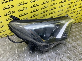 Фара правая, ориг. номер 8113042660, Toyota Rav 4 (CA40) 2012-2015