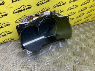 Щиток приборов (приборная панель) Toyota Hilux Пикап 2011-2015, левый руль, 83800FAU70