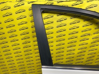 Молдинг двери передней правой Toyota Rav 4 (CA40) 2012-2015, 7575542010