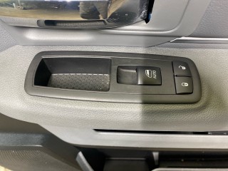 Кнопка стеклоподъемника переднего правого Dodge RAM IV Пикап 2008-2019, левый руль, 04602870AC