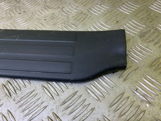 Накладка на порог внутренняя задняя правая Toyota Tundra II Пикап 2013-2022, левый руль, 679170C020