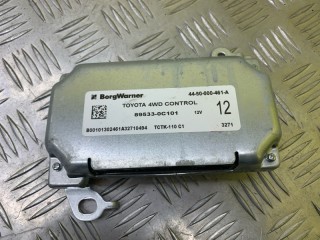Блок управления полным приводом Toyota Tundra III Пикап, 895330C101
