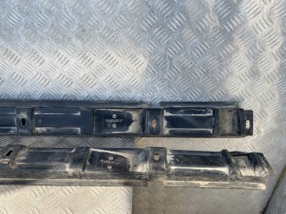 Кронштейн порога Mercedes-Benz GL-Класс I X164 500, A1646981230
