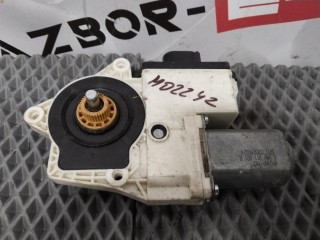 моторчик стеклоподъемника передний левый, ориг. номер 81259706107, MAN TGX 2007-2026