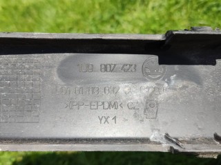 Молдинг заднего бампера, ориг. номер 1U9807423, Skoda Octavia (A4) 1996-2000