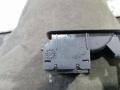 5K4868345 Кнопка стеклоподъемника заднего левого Volkswagen Golf 6 2009г. - фото №2