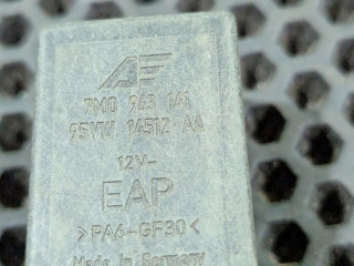 Реле стеклоочистителей (дворников), ориг. номер 7M0963141, Volkswagen Sharan 1 1995-2000