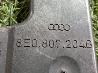 Кронштейн крепления бампера переднего, ориг. номер 8E0807204B, Audi A4 B7 2004-2009