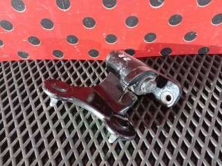 Петля двери задней правой, Mercedes C W204 2007-2011